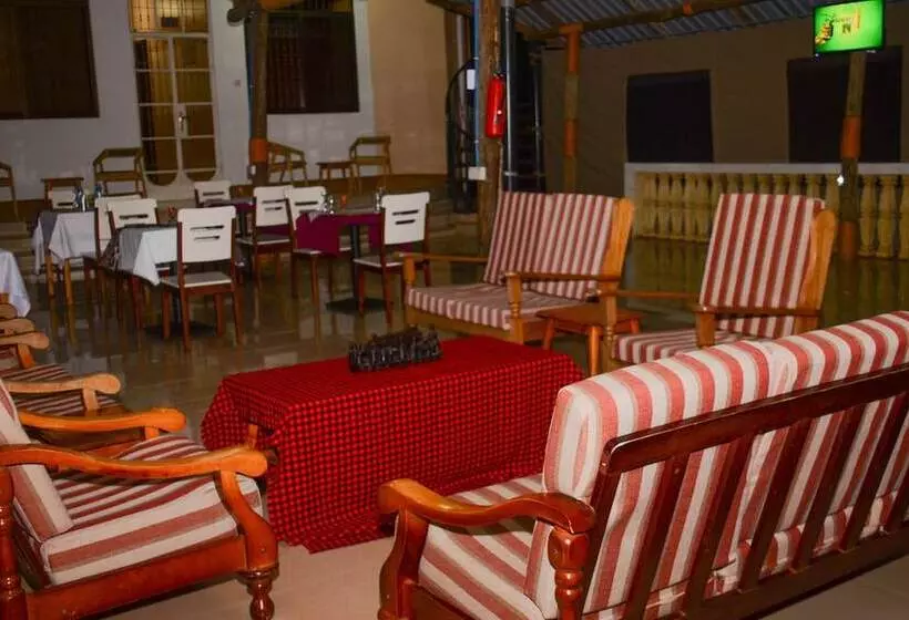 ユースホステル Mama Thea Homes