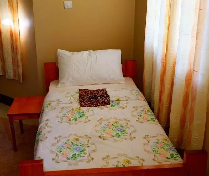 ユースホステル Mama Thea Homes