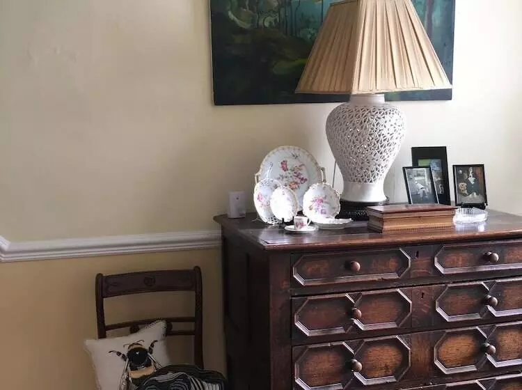 Majatalo Gladstone Guesthouse