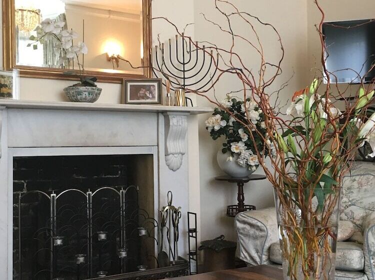 ペンション Gladstone Guesthouse