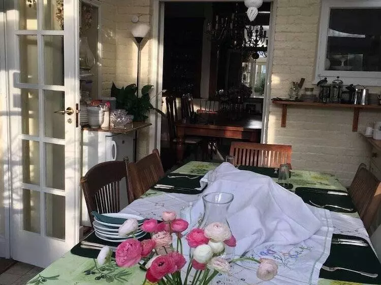 Majatalo Gladstone Guesthouse