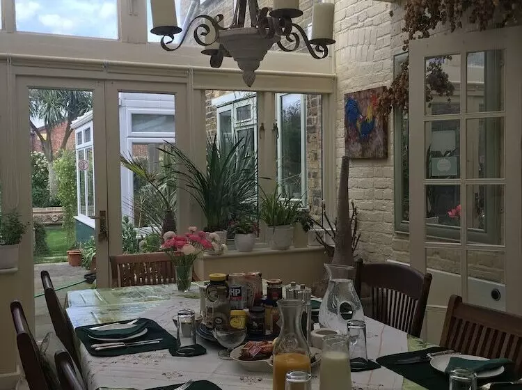 Majatalo Gladstone Guesthouse