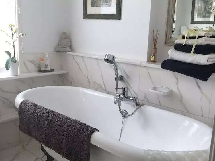 Majatalo Gladstone Guesthouse