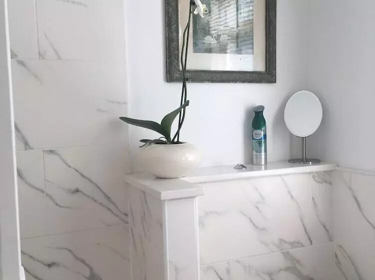 Majatalo Gladstone Guesthouse