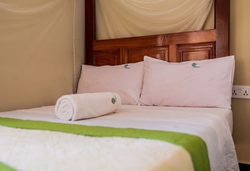 پانسیون Palm Gardens And Guest House