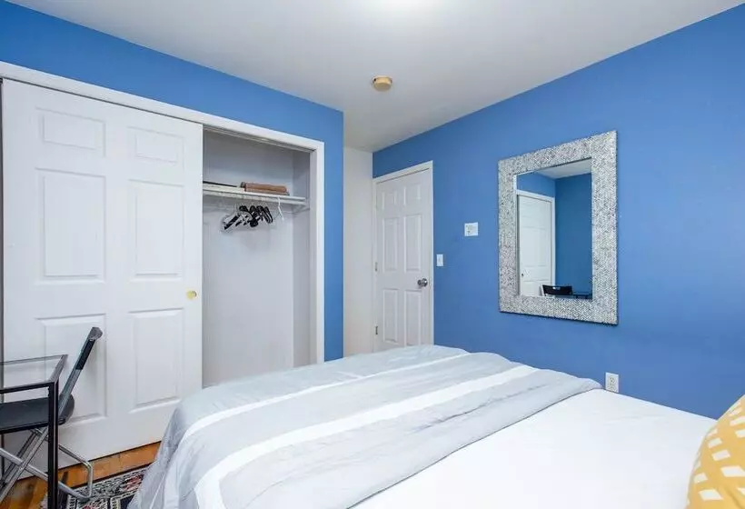 Majatalo Racpanos Modern Stay On Forrest Street