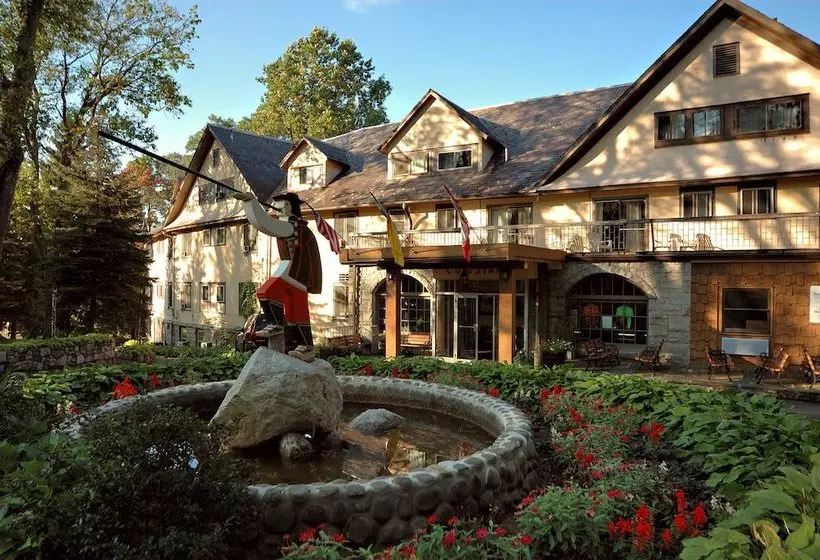 Resort Soyuzivka Heritage Center