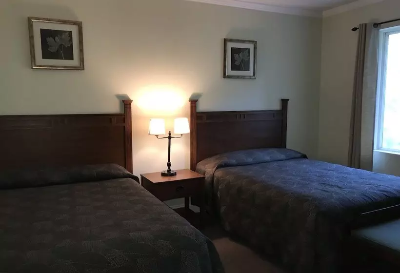 Resort Soyuzivka Heritage Center