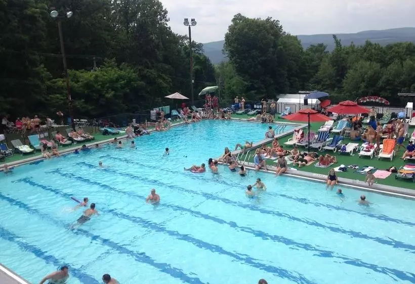 Resort Soyuzivka Heritage Center