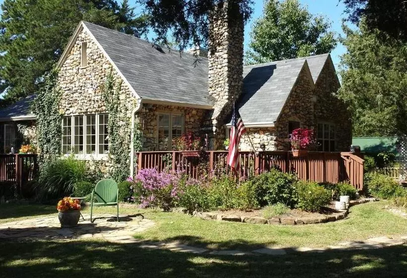 Rock Cottage Gardens B&b