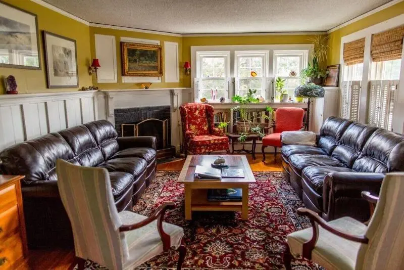 The Red Door B&b