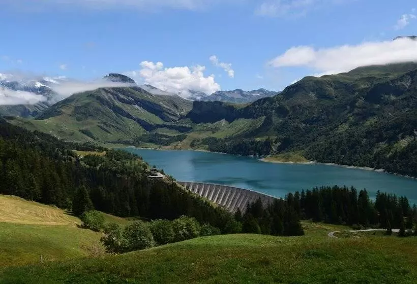 Aamiaismajoitus (B&B) Chambres D Hôtes   La Pora