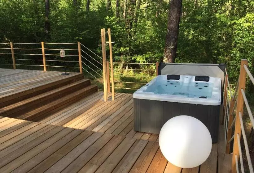 Aamiaismajoitus (B&B) Les Bulles De Bordeaux