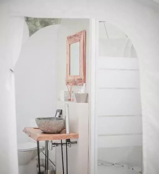 Aamiaismajoitus (B&B) Les Bulles De Bordeaux