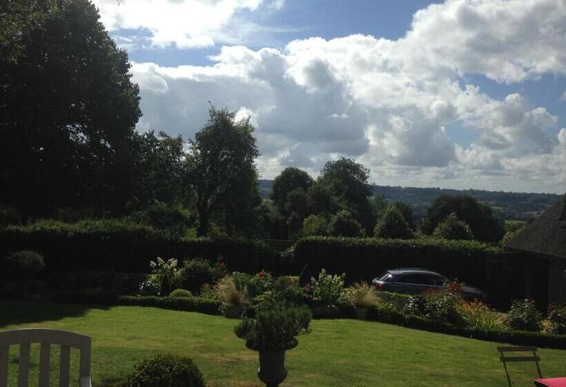 مبيت وإفطار Les Chaumières Du Pays D Auge