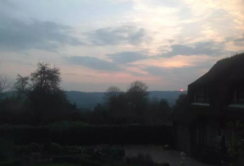 ベッドアンドブレックファースト Les Chaumières Du Pays D Auge