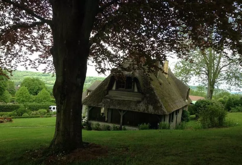 ベッドアンドブレックファースト Les Chaumières Du Pays D Auge