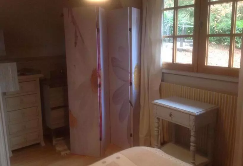 ベッドアンドブレックファースト Les Chaumières Du Pays D Auge