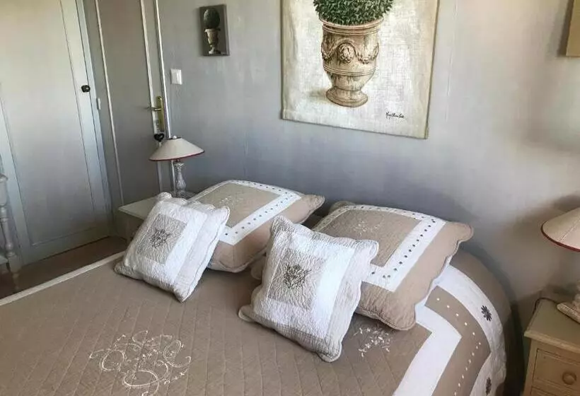 ベッドアンドブレックファースト Les Chaumières Du Pays D Auge