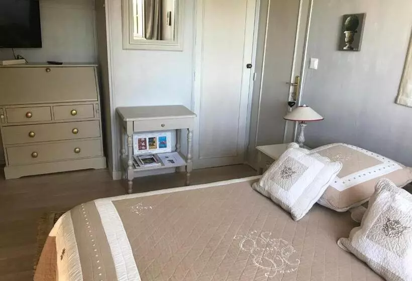 ベッドアンドブレックファースト Les Chaumières Du Pays D Auge