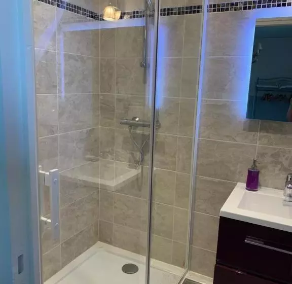 ベッドアンドブレックファースト Les Chaumières Du Pays D Auge