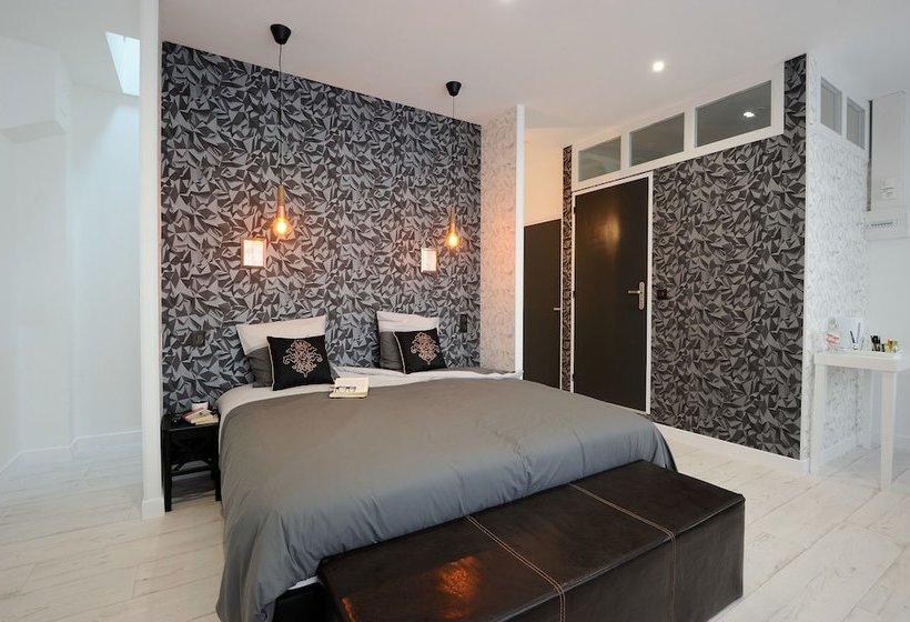 Nocleg ze śniadaniem Maison D Hôtes Rémoise