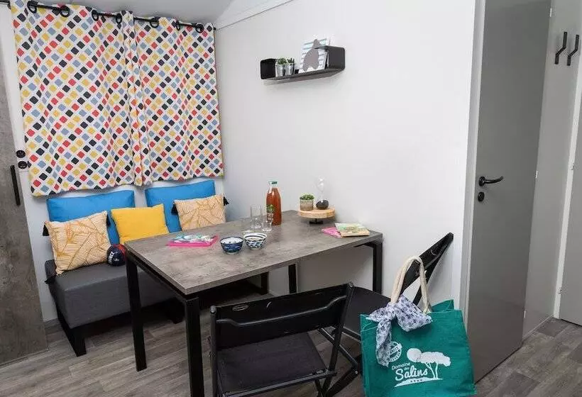 ホテル Camping La Prairie