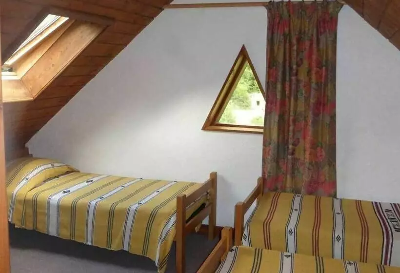 هتل Camping Le Champ Du Moulin