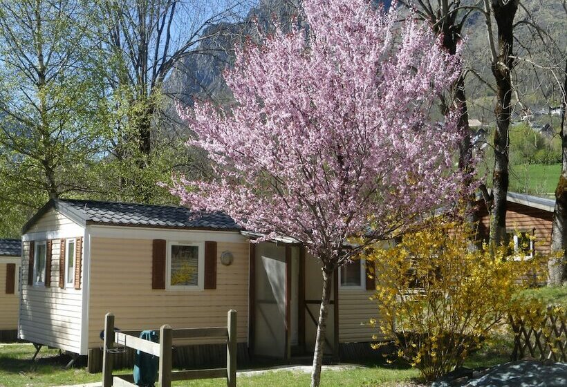 Отель Camping Le Champ Du Moulin