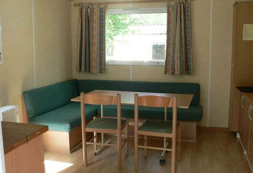 Отель Camping Le Champ Du Moulin