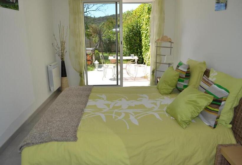 L Escapade Provencale