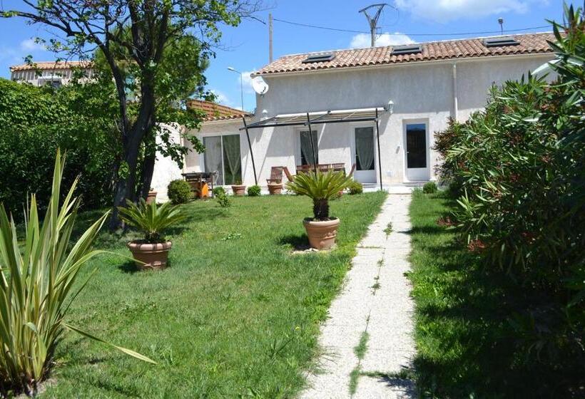 L Escapade Provencale