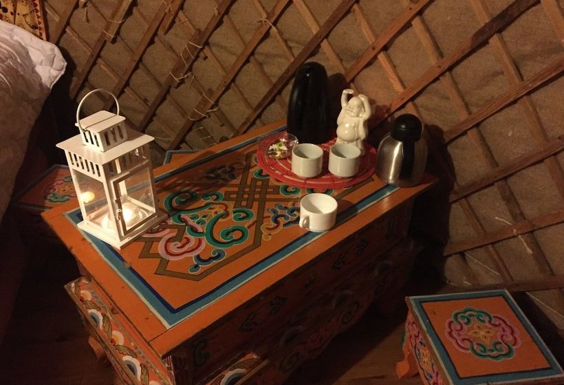 Les Yourtes Bourcominoises