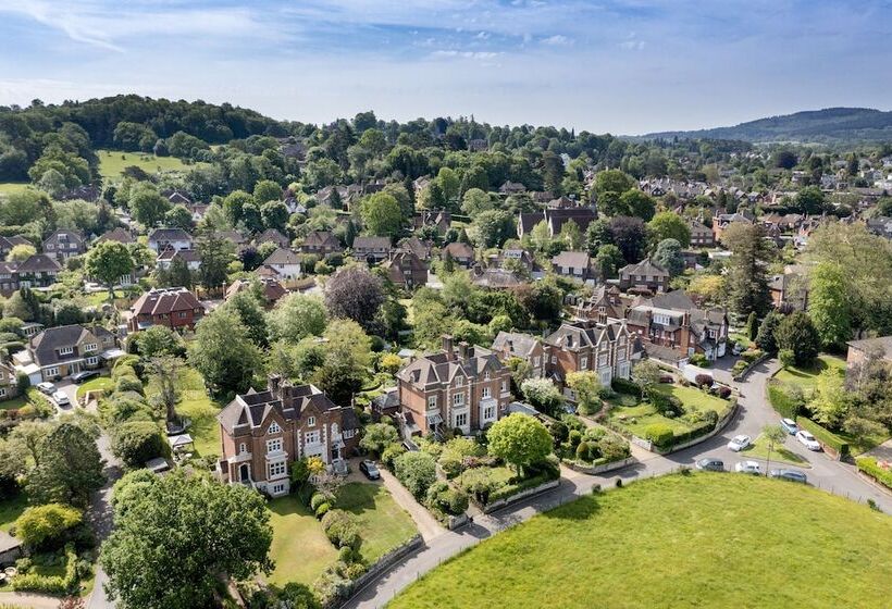 بنسيون The Waltons