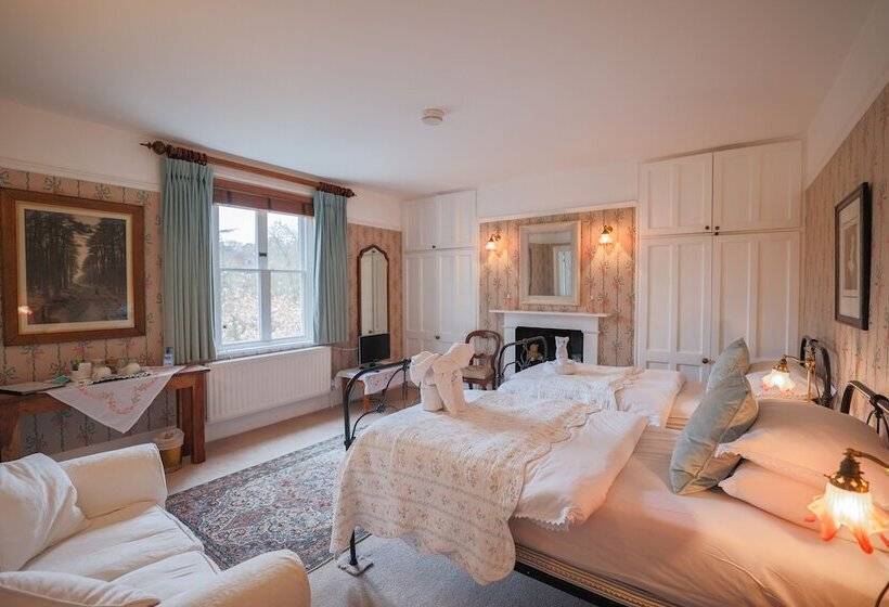 بنسيون The Waltons