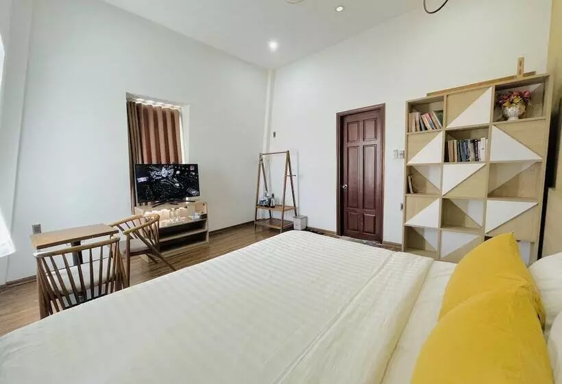Soleil Hostel