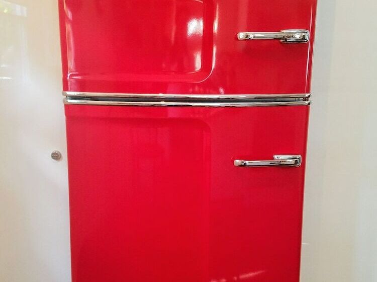 The Eastside Lodge Austin