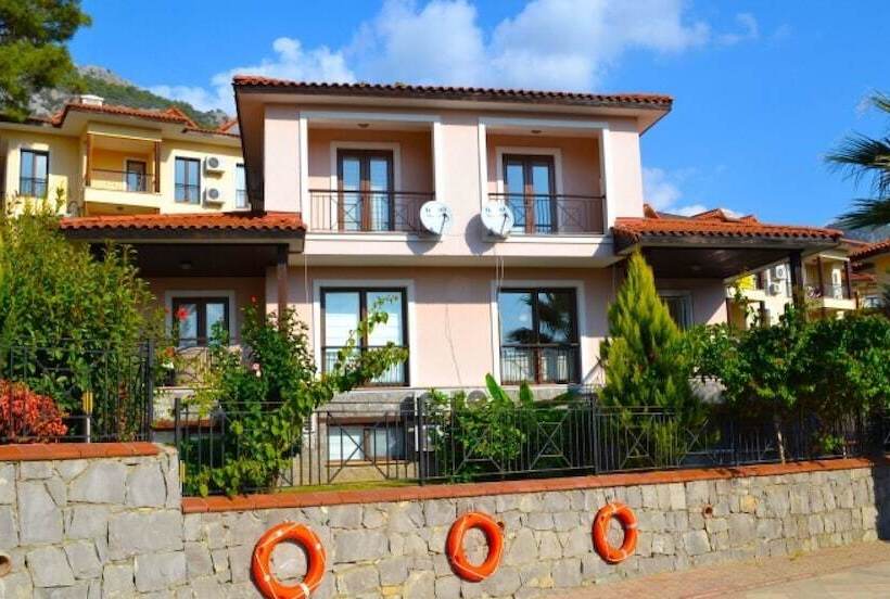 Villa Olive By Villa Safiya