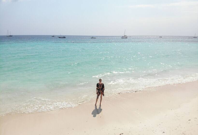 민박 Amaan Beach Bungalows