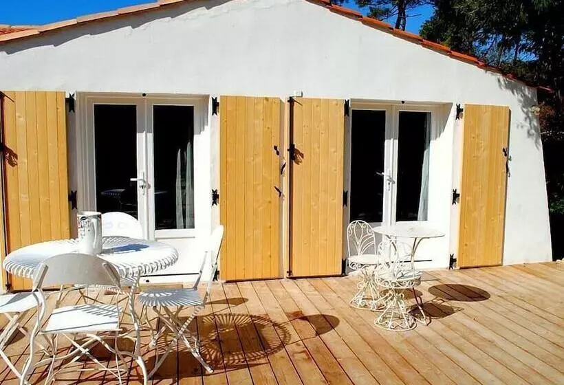 ベッドアンドブレックファースト Chambre D Hôtes La Grande Marée