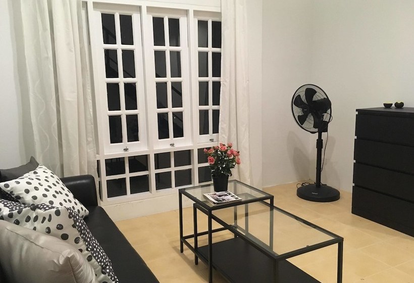 Destiny Hostel Khaolak