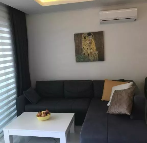 Elite Life 5 Residence 1 Bedroom