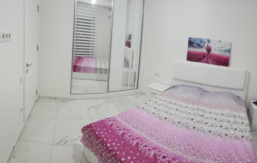 Elite Life 5 Residence 1 Bedroom