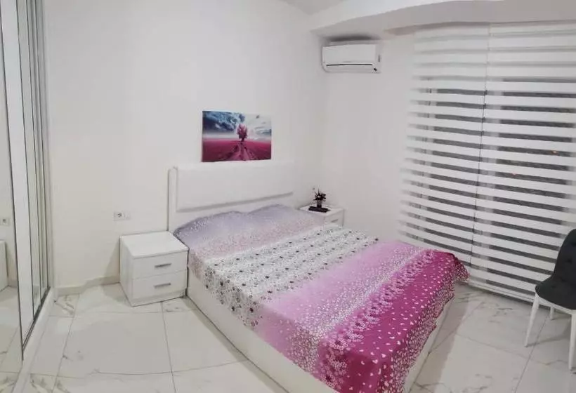 Elite Life 5 Residence 1 Bedroom