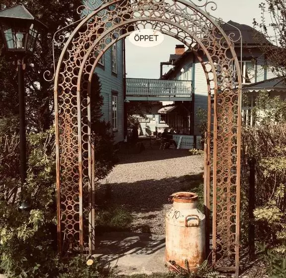 Hostelli Pensionat Granparken