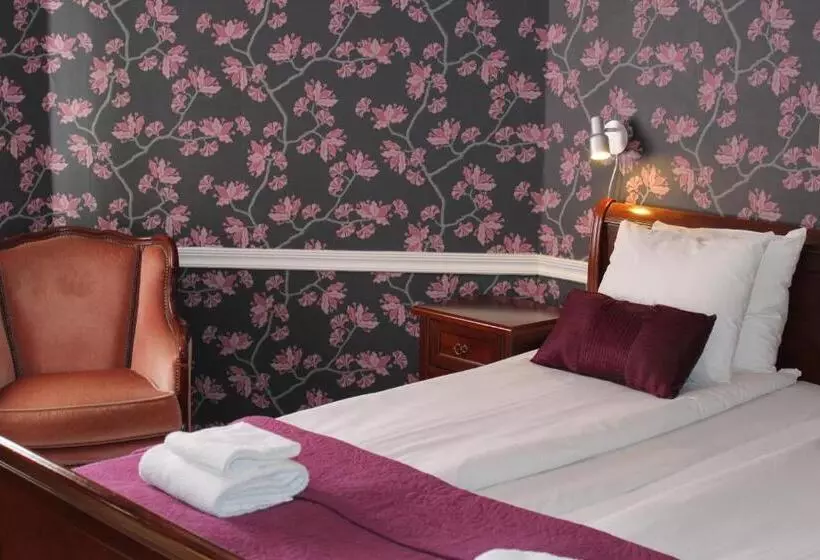 Hostelli Pensionat Granparken