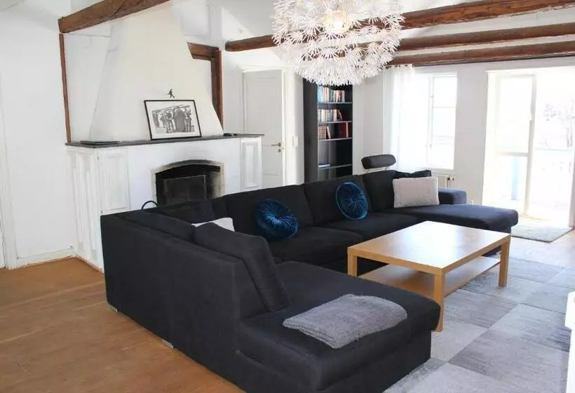 Hostelli Pensionat Granparken