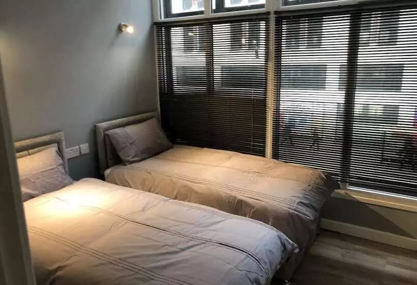 ホテル Brownlows Inn