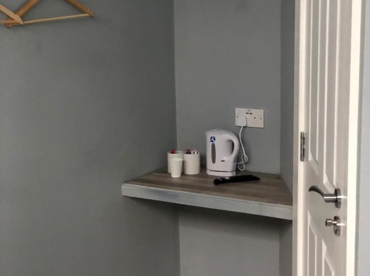 هتل Brownlows Inn