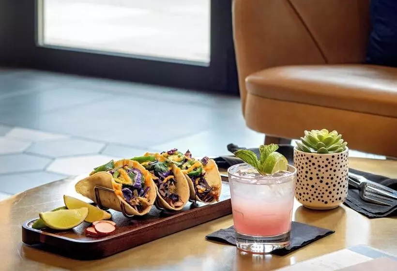 ホテル Hyatt House Indianapolis Downtown